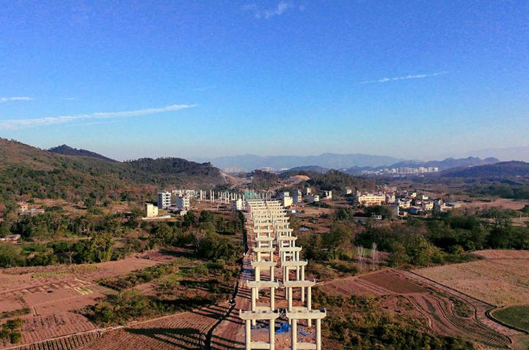 沥青公司外部市场开拓再结硕果